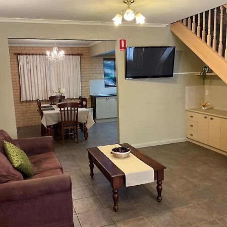 Albury Georgian Motel & Suites Eksteriør bilde