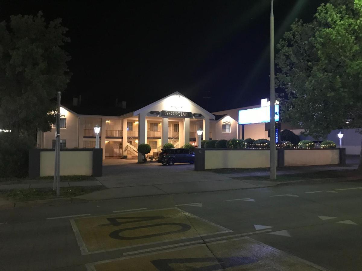 Albury Georgian Motel & Suites Eksteriør bilde